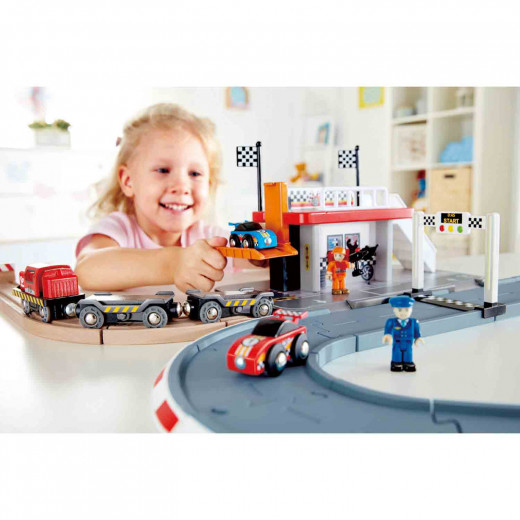 Hape Race Track Station