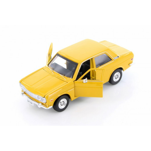 Maisto 1971 Datsun 510, Scale 1:24, Yellow Color