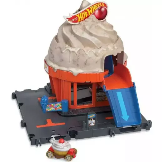 Hot Wheels City Downtown Ice Cream Swirl Track Set