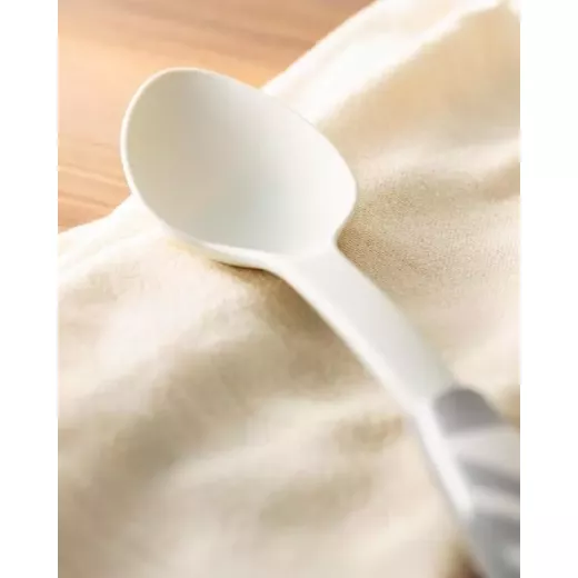 Madame Coco Chase Spoon Ladle