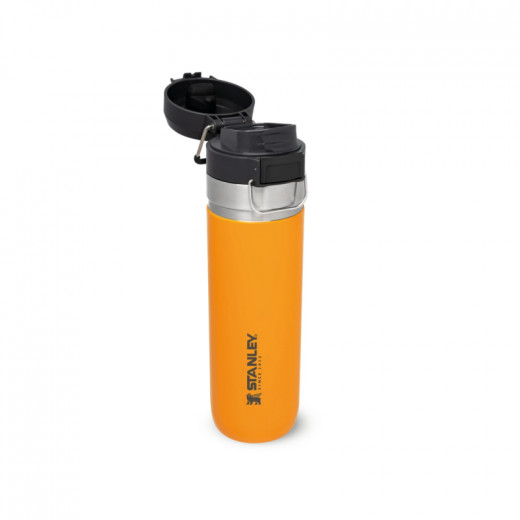 Stanley The Quick-Flip Water Bottle .7L / 24oz Saffron color